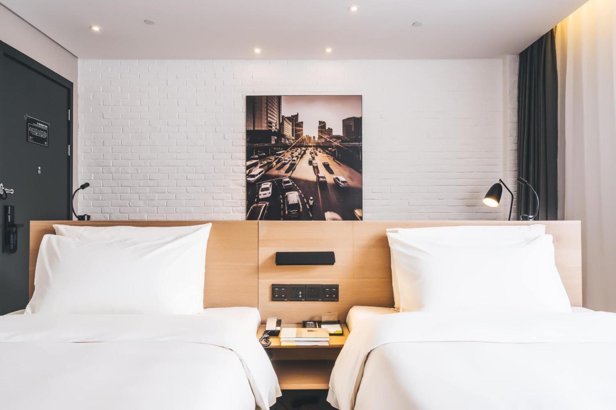 Atour X Pudong Airport Chuansha 4* Xangai