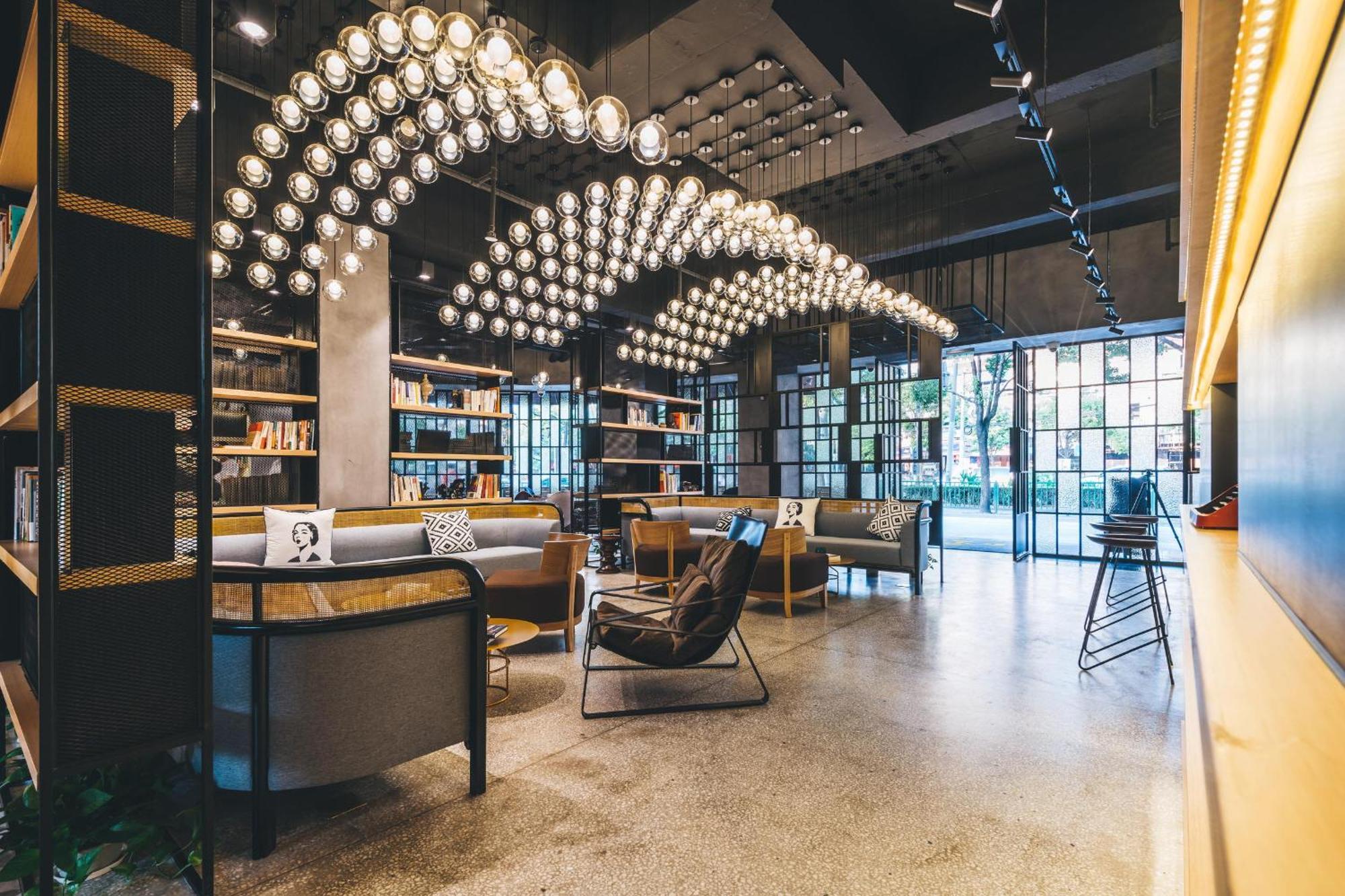 Atour X Pudong Airport Chuansha 4* Xangai