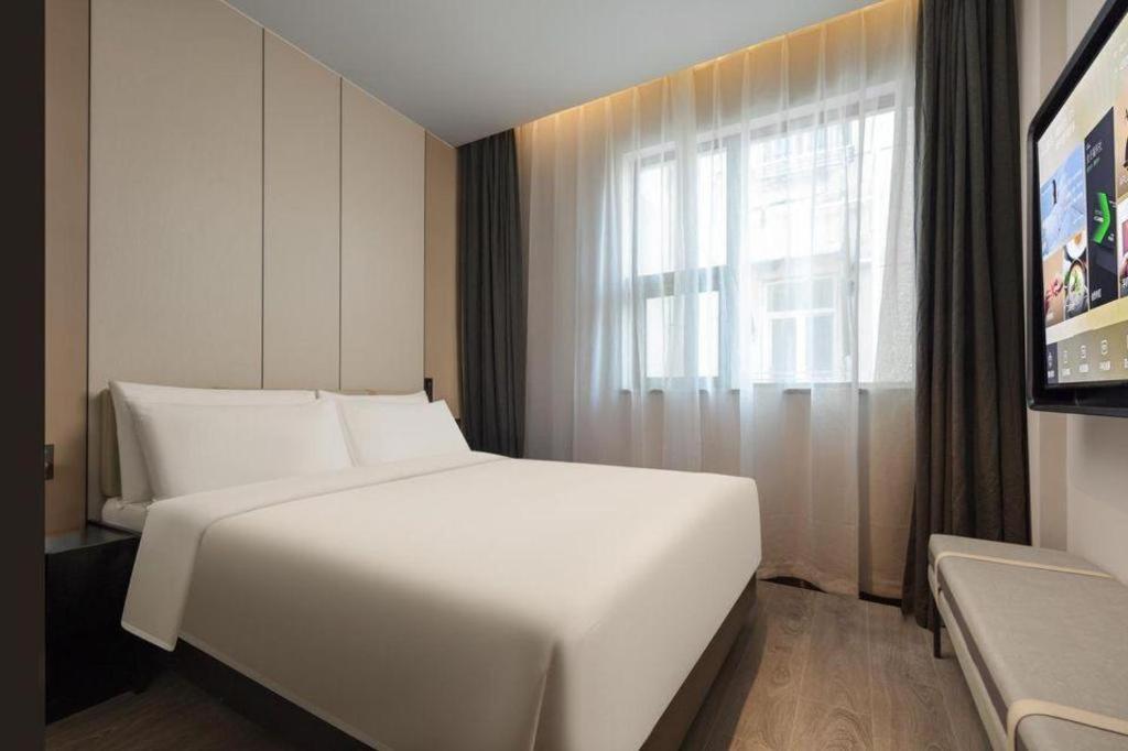 Atour X Pudong Airport Chuansha Resort 4*